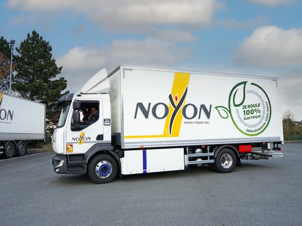 Véhicule électrique NOYON camion